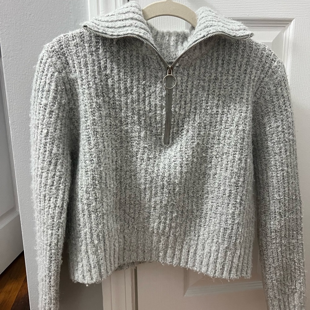 Small 1/2 Zip Sweatshirt